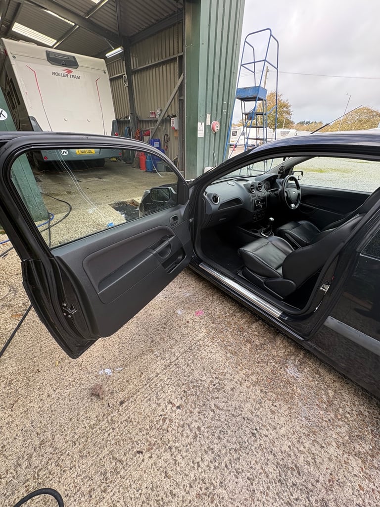 Ford, FIESTA, Hatchback, 2008, Manual, 1596 (cc), 3 doors