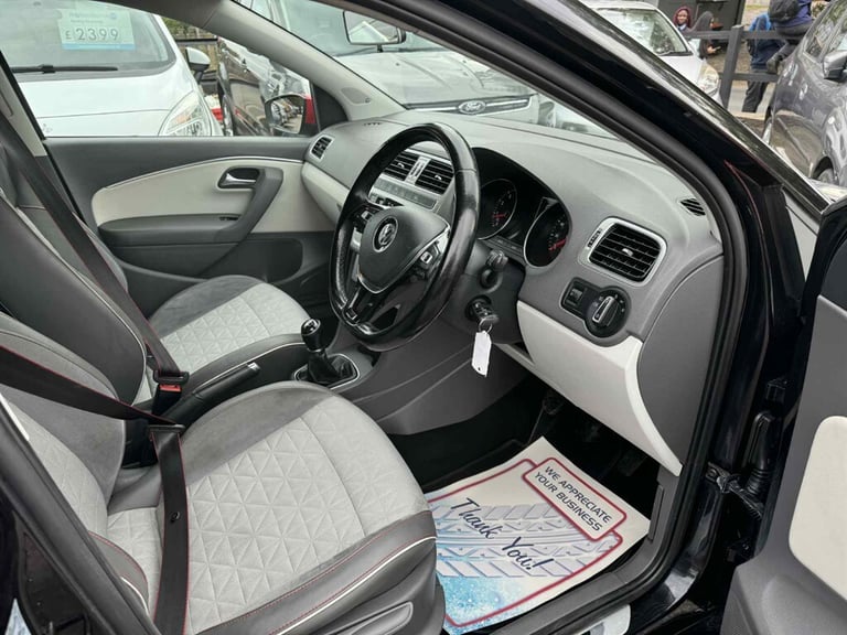 2017 Volkswagen Polo 1.2 TSI BlueMotion Tech R-Line Hatchback 5dr Petrol Manual Euro 6 (s/s) (90 ...