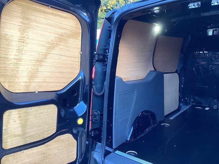 2022 Ford Transit Connect 250 EcoBlue Limited L/R LWB A/C Euro 6 LWB Panel Van Diesel Manual