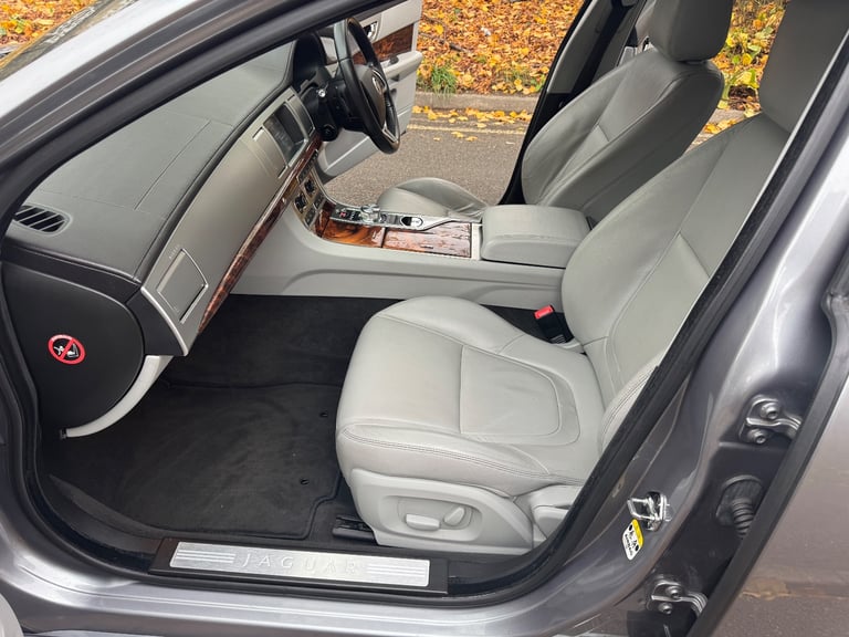 Jaguar xf luxury 2.2d 190