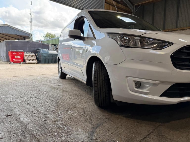 FORD TRANSIT CONNECT 1.5 240 EcoBlue Limited L2 Euro 6 (s/s) 5dr 2019