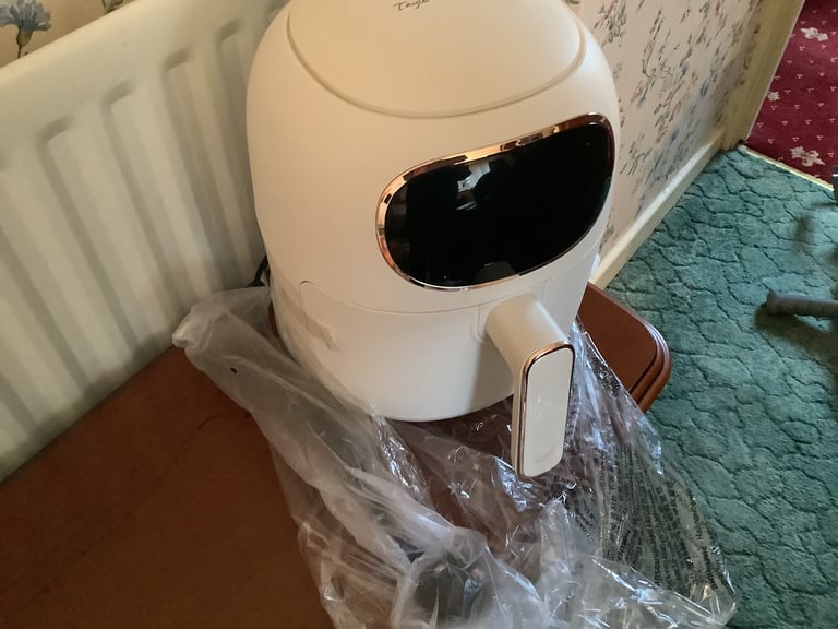 image for Taylor Swoden air fryer