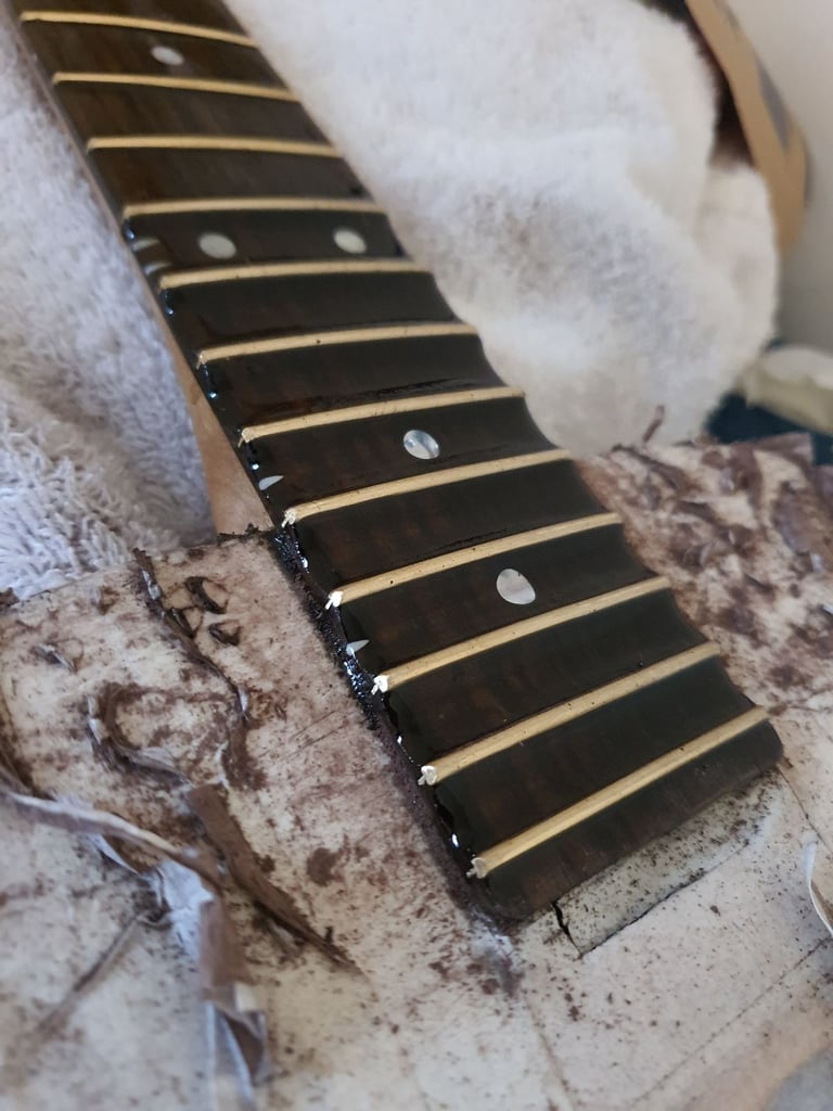 Guitar technician, Luthiery services