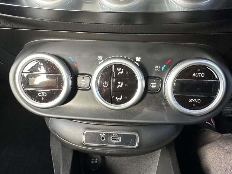 2017 Fiat 500X 1.4 MultiAir Pop Star Euro 6 (s/s) 5dr HATCHBACK Petrol Manual