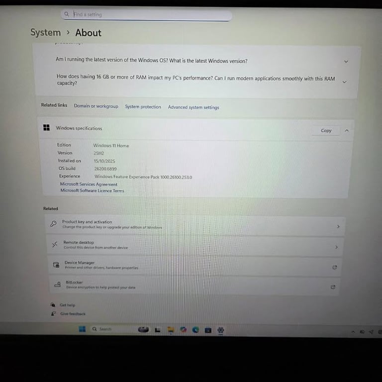 MSI GS75 Stealth 8SF Core i7-8750H RTX 2070 MaxQ 17.3 Inch 144hz Gaming Laptop