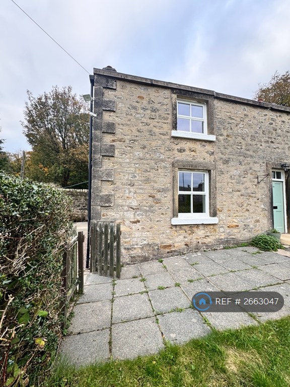 2 bedroom house in Avenue Road, Clitheroe, BB7 (2 bed) (#2663047)