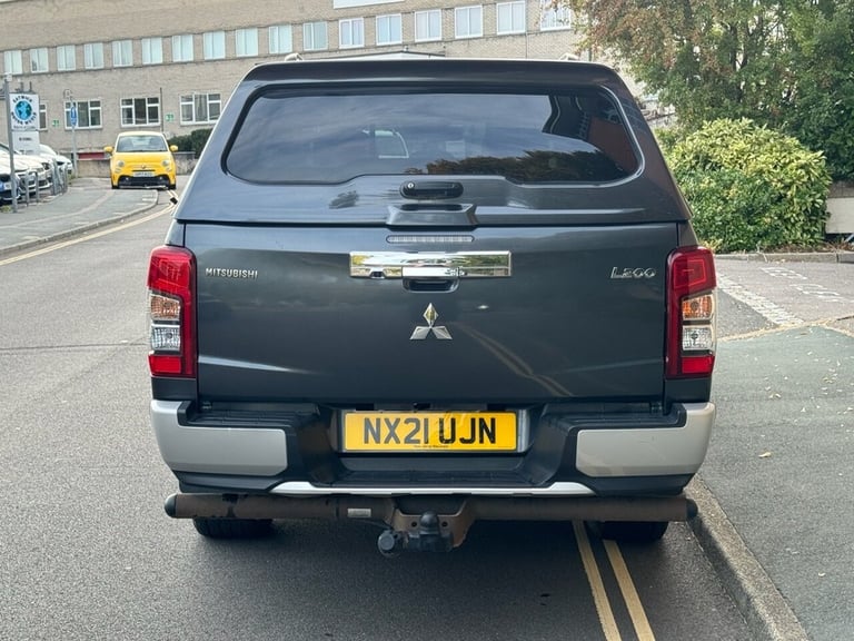 2021 Mitsubishi L200 2.2 DI-D DC Warrior Pickup Double Cab 4dr Diesel Manual 4WD Euro 6 (s/s) (1 ...