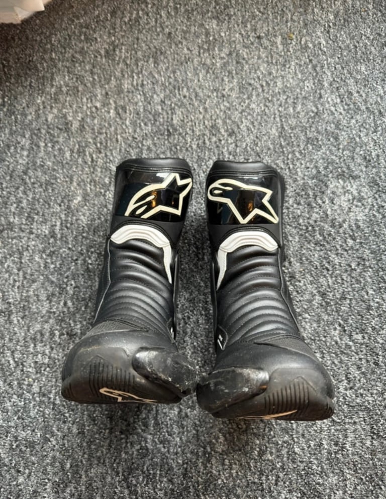 Alpinestars boots