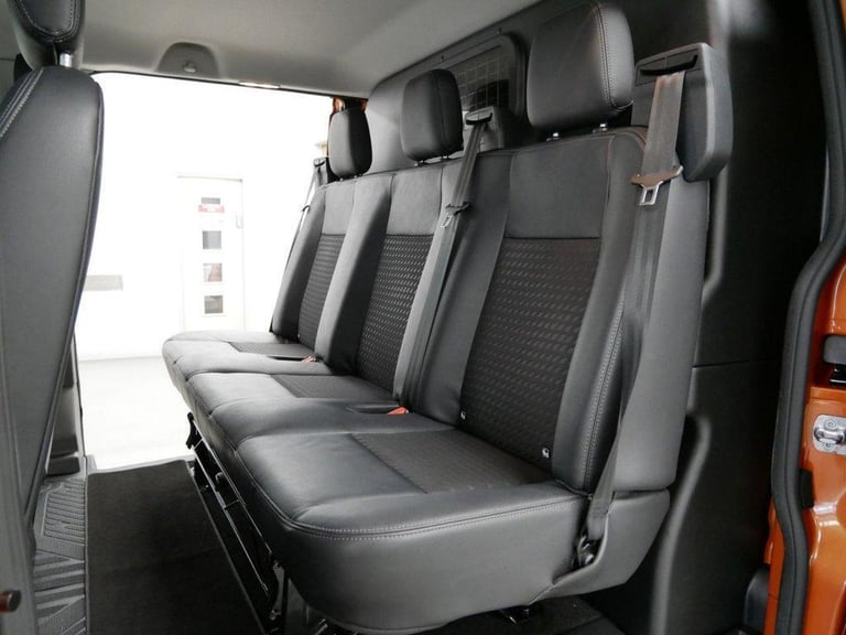 2022 TRANSIT CUSTOM 320 2.0 EBL 185 BHP SWB SPORT CREWCAB 5 SEATER ( NO VAT )