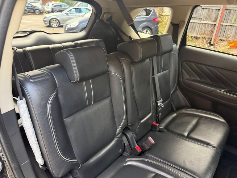 2018 Mitsubishi Outlander 2.2 DI-D 4 4WD Euro 6 (s/s) 5dr ESTATE Diesel Manual
