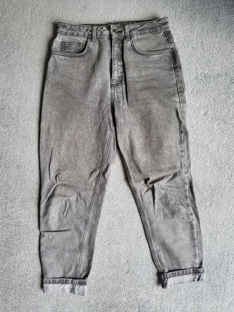 Reclaimed Vintage The '89 slim tapered leg jean in vintage grey wash