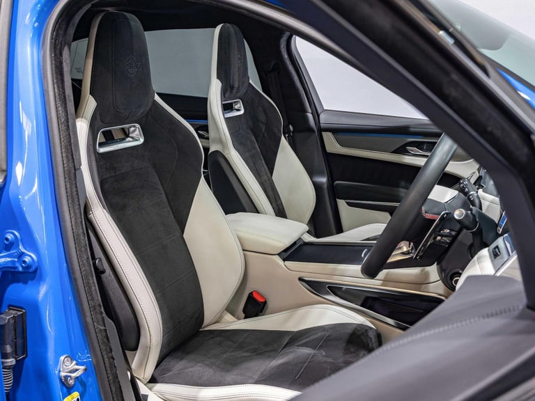 2024 Jaguar F-Pace 5.0 P550 V8 SVR Quickshift AWD Euro 6 (s/s) 5dr ESTATE Petrol Automatic