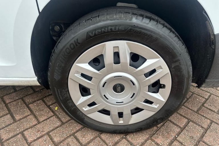 2025 Ford Transit Connect 250 Trend AUTO L2 LWB 1.5 EcoBoost PHEV 150ps, REAR PARKING SENSORS, BL...