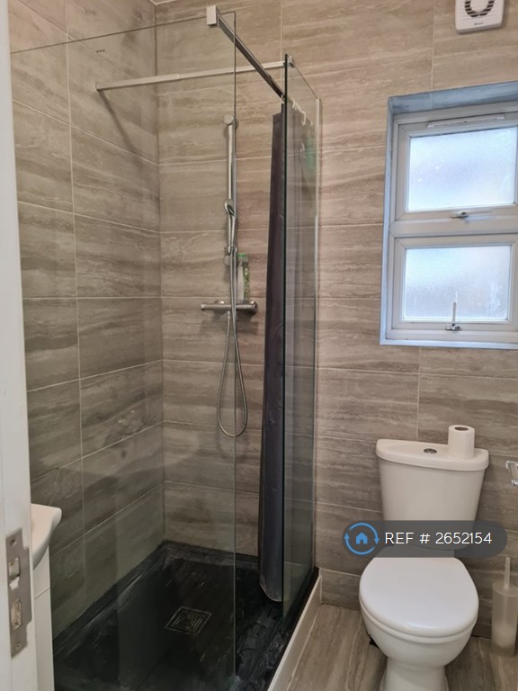 7 bedroom house in Tottenham, London, N15 (7 bed) (#2652154)