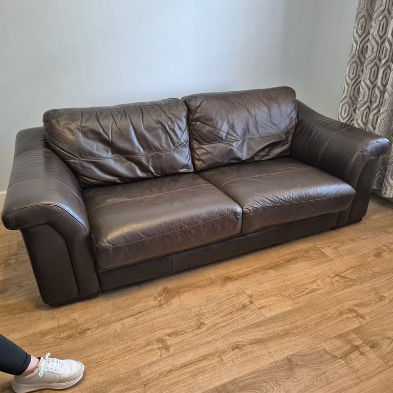 Brown leather 3 seater double