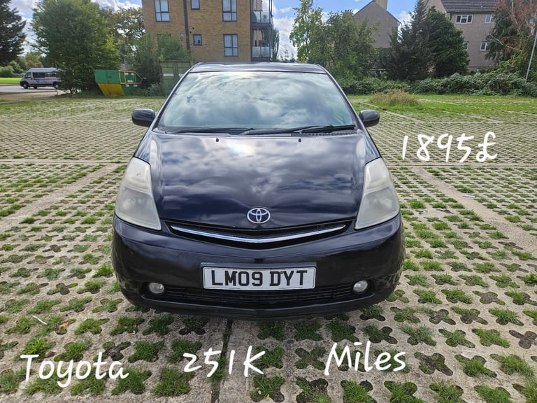 TOYOTA HYBIRD LONG MOT MECHANIALLY 100% FIT EXCELLENT FAMILY CAR 1850