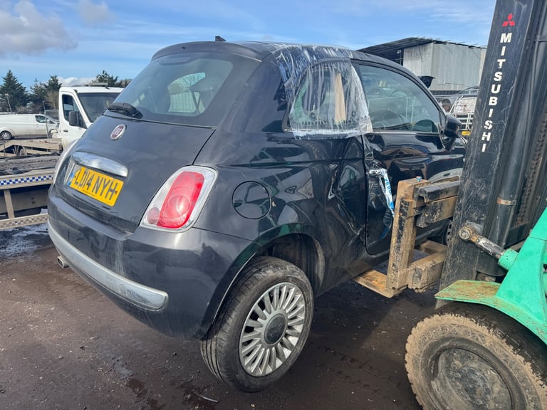 Fiat 500 1.2 2014 black BREAKING FOR PARTS 