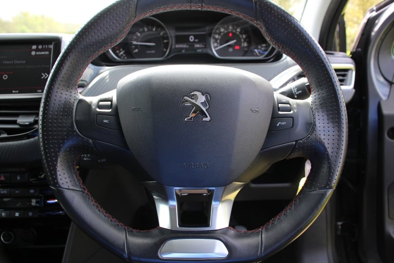  Peugeot 208 1.2 PureTech GPF GT Line Euro 6 (s/s) 5d