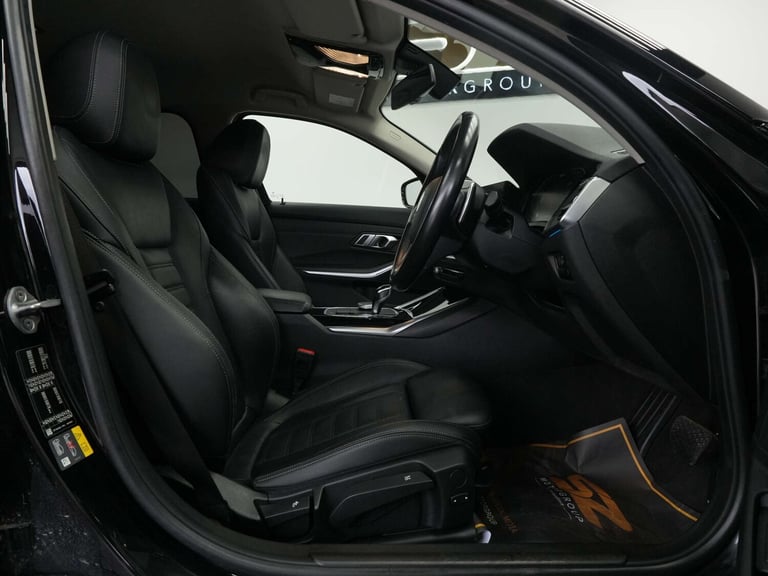2021 BMW 3 Series 2.0 330e 12kWh Sport Pro Touring Auto Euro 6 (s/s) 5dr Estate Hybrid Automatic