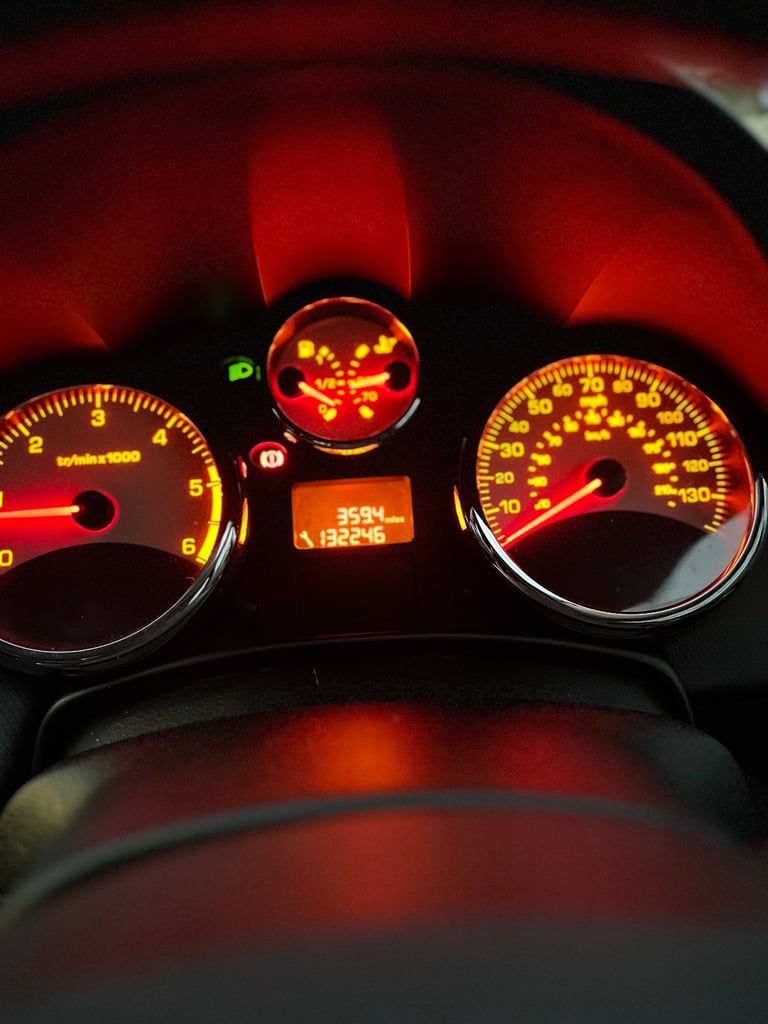 Peugeot, 207, Hatchback, 2010, Manual, 1560 (cc), 5 doors