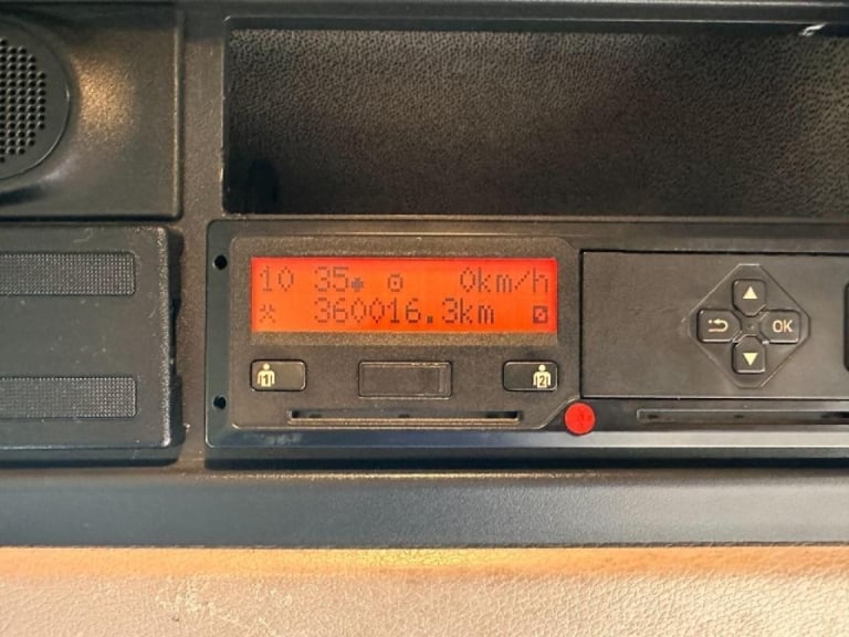 DAF LF 150 4x2 MANUAL GEARBOX BOX TRUCK