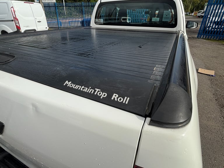 2020 Toyota Hilux 150 PS AWD Active Extra Cab Pick Up 2.4 D-4D  PICK UP Diesel Manual