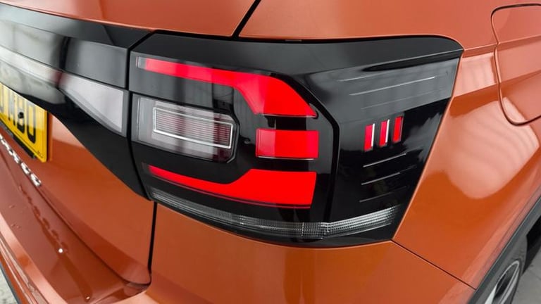 2020 Volkswagen T-Cross R-Line 1.5 TSI EVO 150PS 7-speed DSG 5 Door Automatic Hatchback Petrol Au...