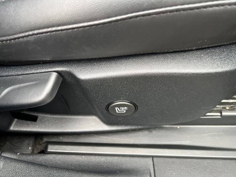 2023 Ford Puma 1.0 EcoBoost Hybr mHEV 155 ST-Line Vignale 5dr DCT HATCHBACK PETROL Automatic