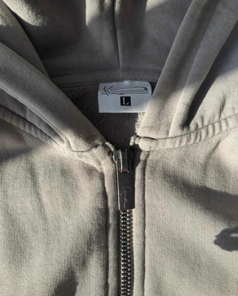 Karl Kani small signature washed os dragon full zip hoodie size L/12