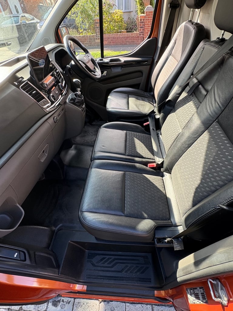 2020 FORD TRANSIT CUSTOM SPORT 185 6 SPEED 1 OWNER NO VAT 