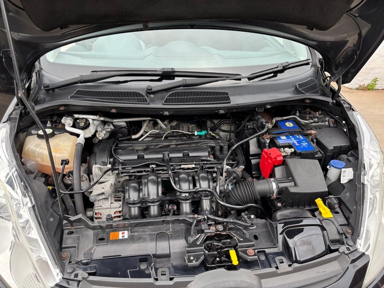 2009 Ford Fiesta 1.4 Zetec 3dr HATCHBACK Petrol Manual