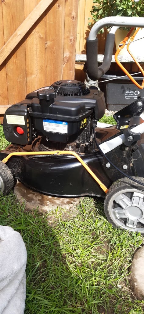 Yardforce B&S 300 4 stroke