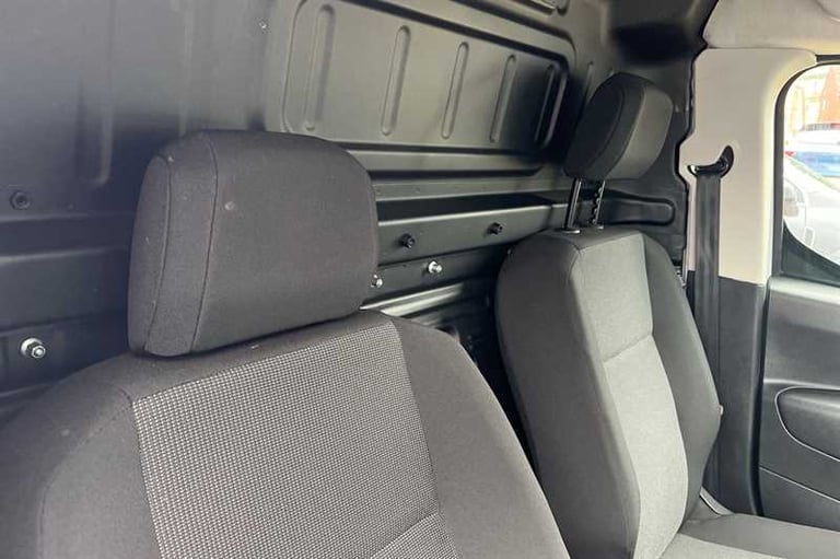 2024 Vauxhall Combo Electric 52kWh Prime Panel Van 5dr Electric Auto SWB (7.4kW Charger) (136 ps)...