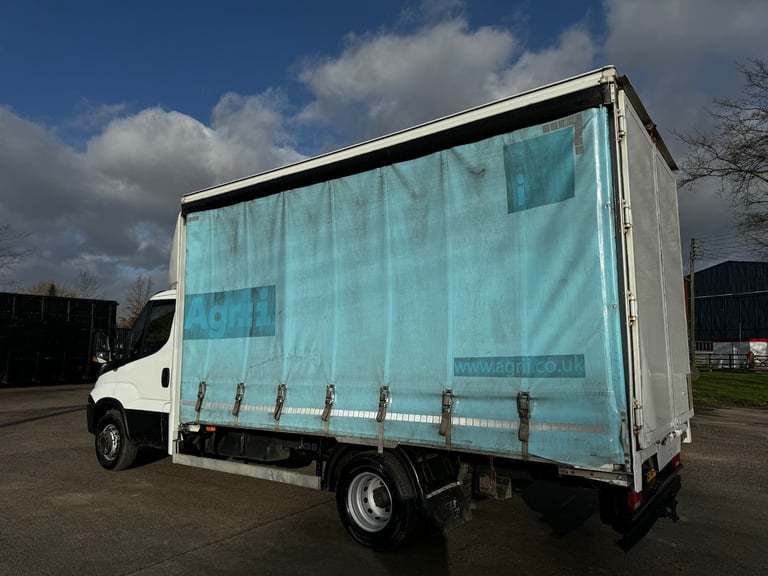 2016 Iveco Daily Iveco Daily 70-210 3.0 Auto-Hi-Matic 2016 Euro-6 14f Curtainsider Van NA Diesel ...