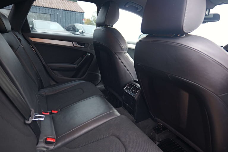 2014 Audi A4 2.0 A4 S Line TDI 4dr Saloon Diesel Manual