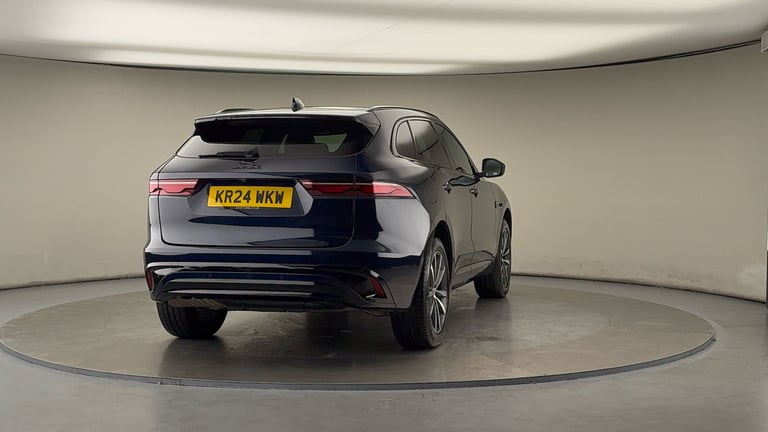 2024 Jaguar F-Pace 2.0 D200 MHEV R-Dynamic SE Black SUV 5dr Diesel Auto AWD Euro 6 (s/s) (204 SUV...