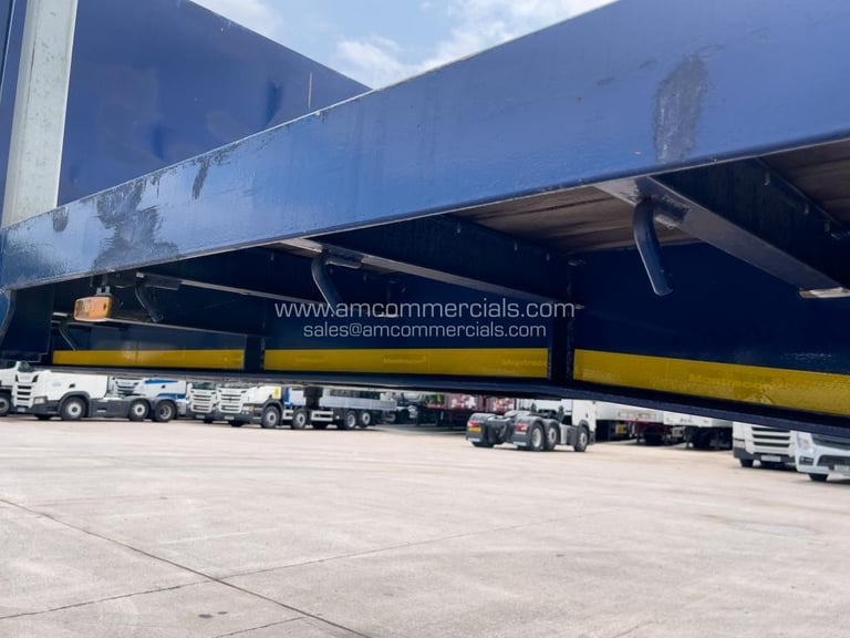 MONTRACON FLATBED 40FT TRI AXLE TRAILER