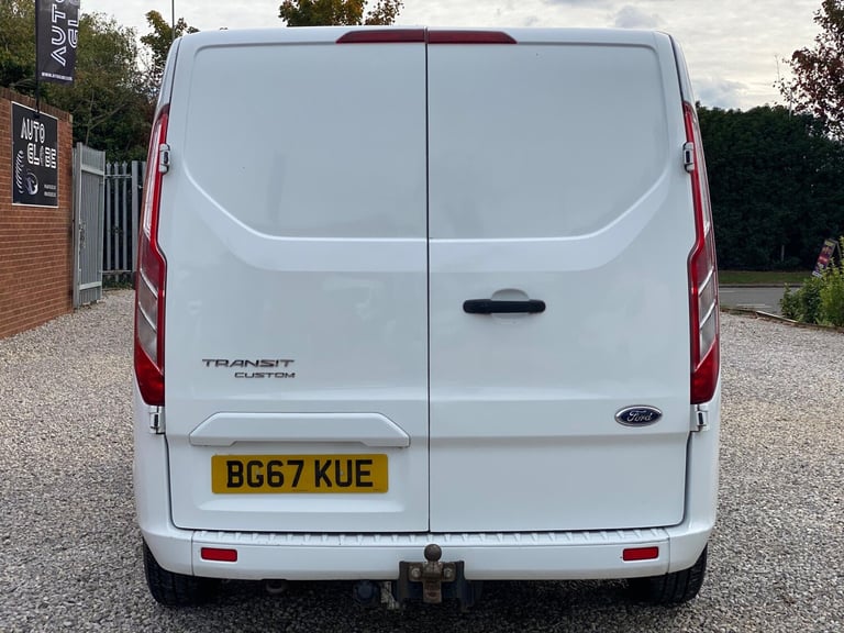 2017 Ford Transit Custom 2.0 TDCi 270 L1 H1 5dr PANEL VAN Diesel Manual