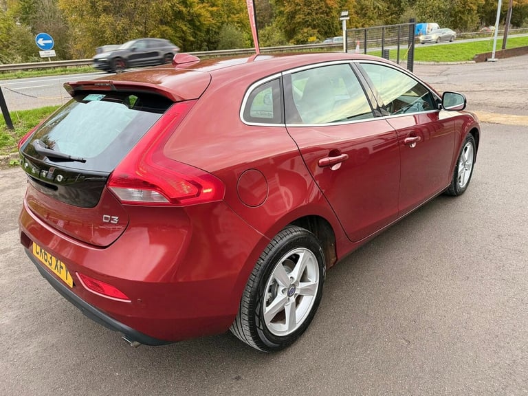 2013 Volvo V40 D3 SE 5dr Geartronic HATCHBACK Diesel Automatic