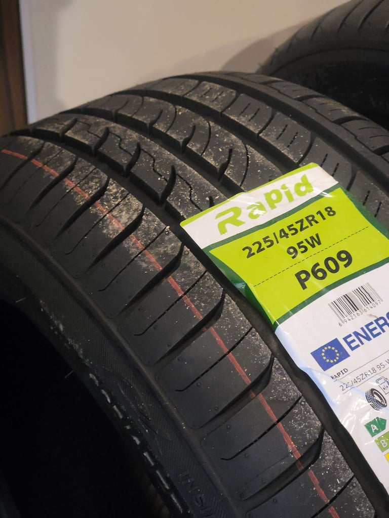 Rapid - 225/45ZR18 95W (P609)