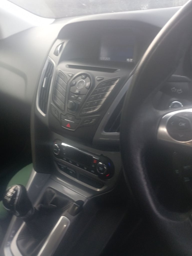 Ford, FOCUS, Hatchback, 2011, Manual, 1596 (cc), 5 doors