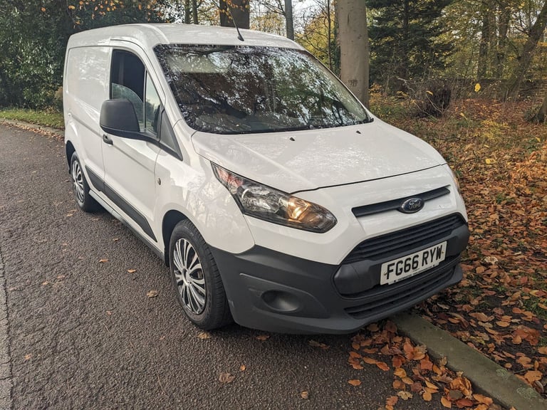 transit connect EURO 6, px a leasure, very economical,any inspection only £3195 no vat