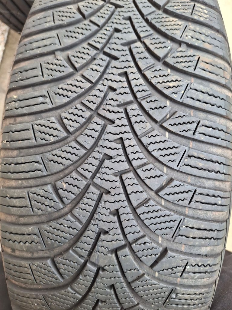 Wheel Rims & Tyres in Excellent Condition