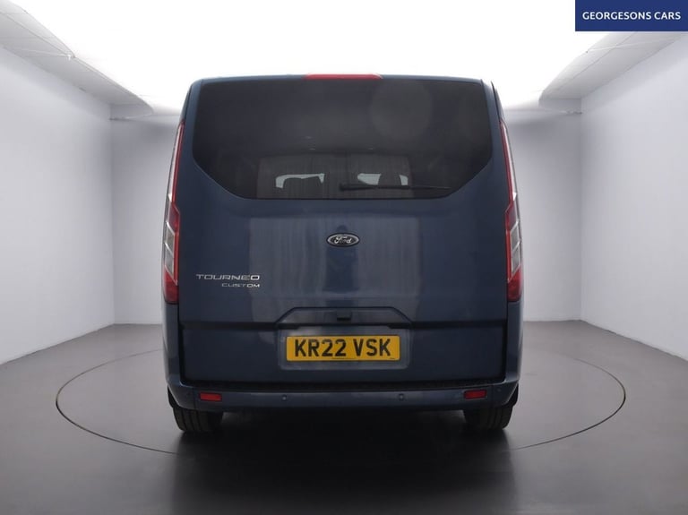 2022 Ford Tourneo Custom 2.0 320 EcoBlue Titanium Minibus Double Cab 5dr Diesel Auto L2 Euro 6 (s...