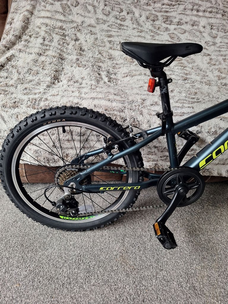 Carrera Blast junior mountain 20 inch wheels 7 speed as new currently £315 in Halfords 