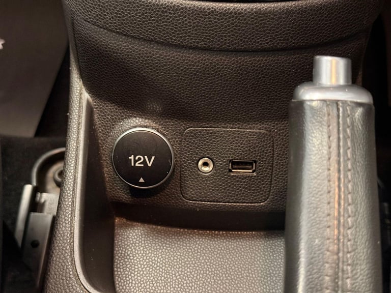 2014 Ford Fiesta 1.0T EcoBoost Zetec Euro 5 (s/s) 5dr HATCHBACK Petrol Manual