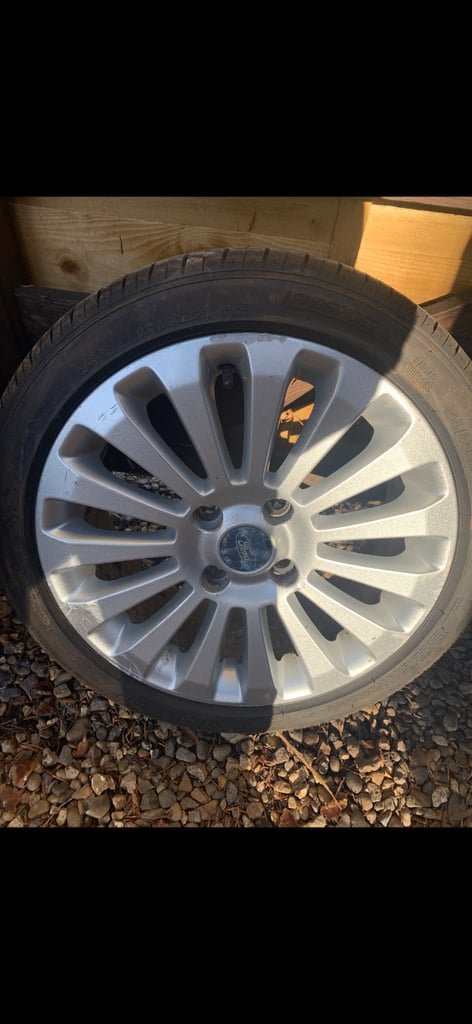 Ford fiesta alloy wheels 