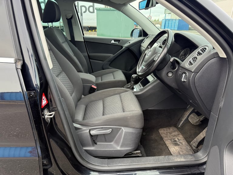 2011 Volkswagen Tiguan 2.0 TDi Match 5dr DSG Automatic 4Motion 4WD 4x4 Diesel ESTATE Diesel Autom...