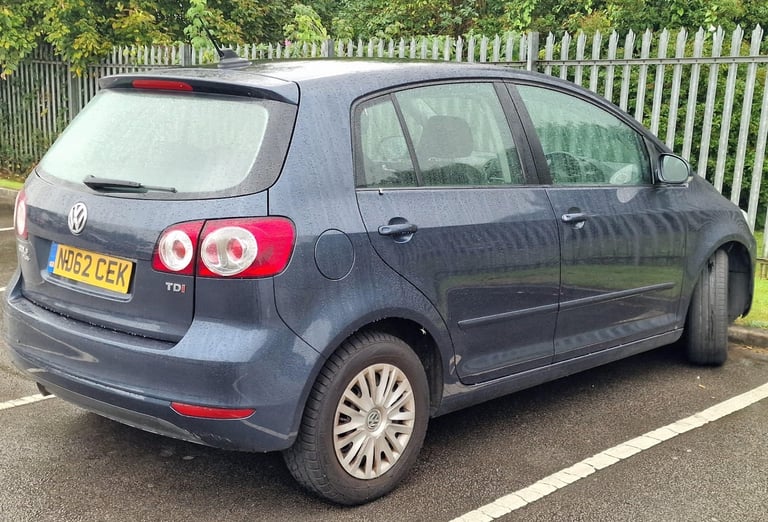 2012 Volkswagen Golf Plus 1.6 TDI 105 S 5dr HATCHBACK Diesel Manual - Image 19