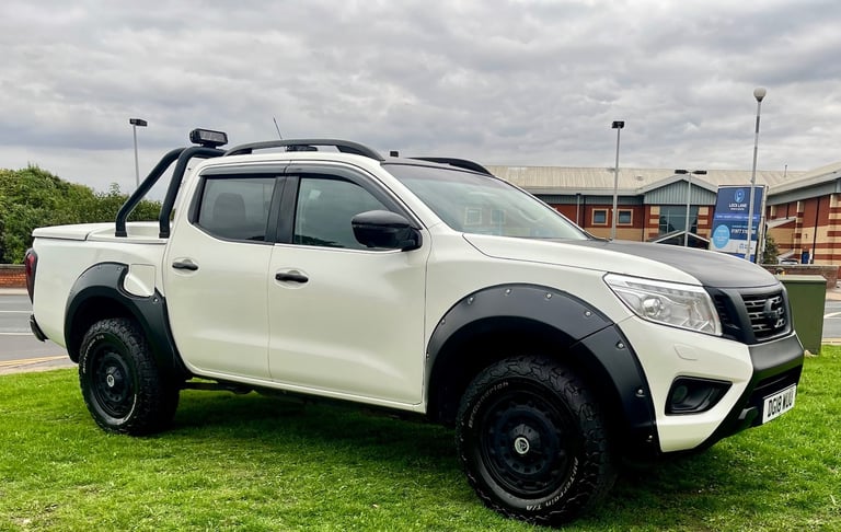 2018 Nissan Navara Double Cab Pick Up Trek-1 2.3dCi 190 4WD PICK UP Diesel Manual